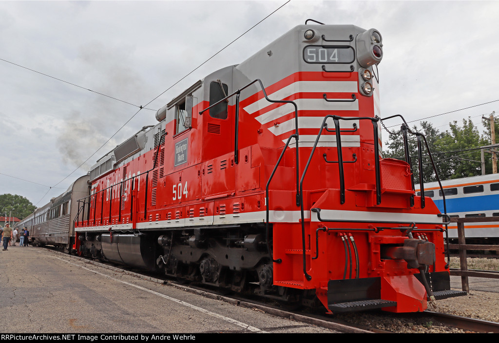 The "station pilot" gets a turn on the mainline with the stainless steel "Train of the Goddesses" varnish